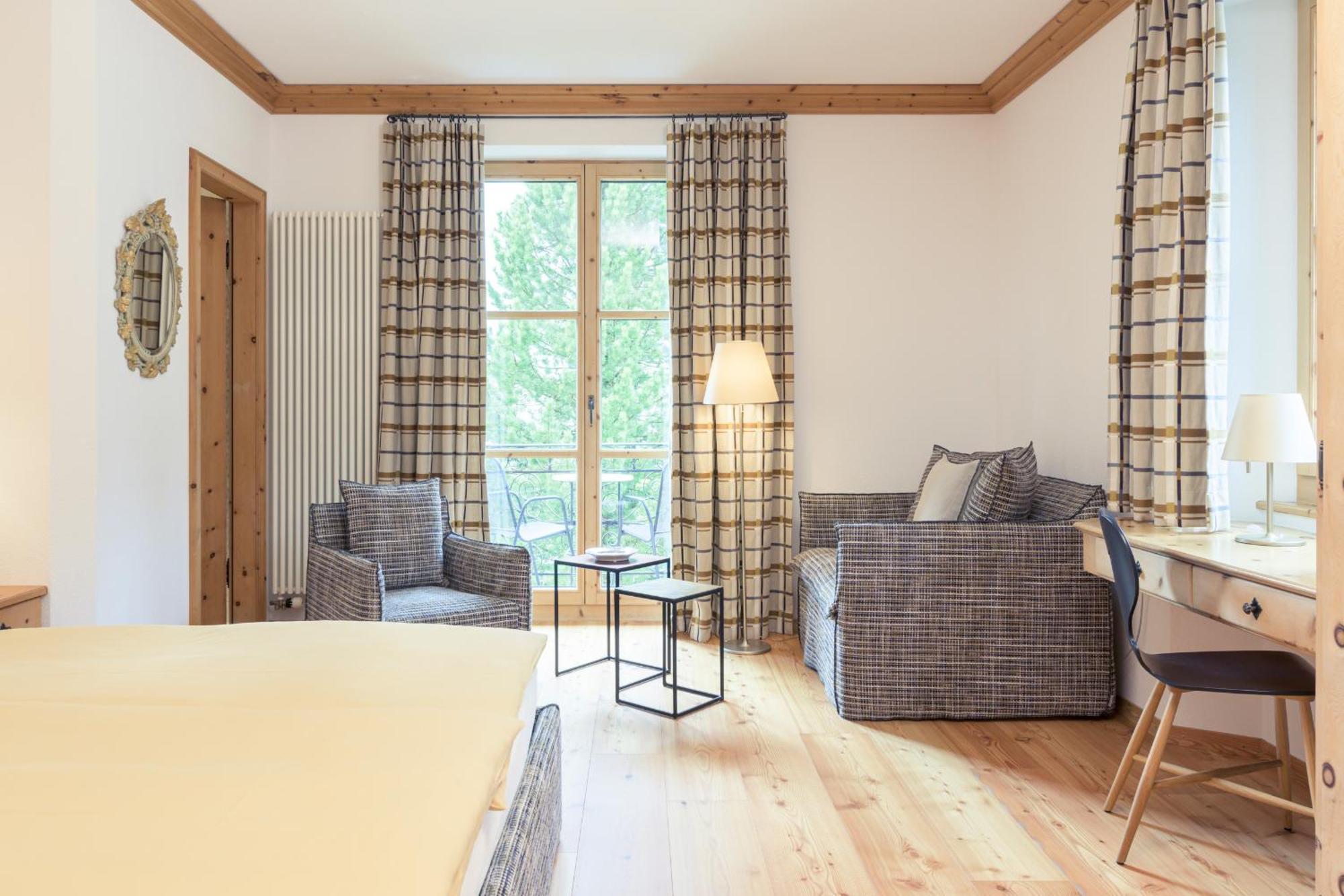 Hotel Privata Sils Maria Esterno foto