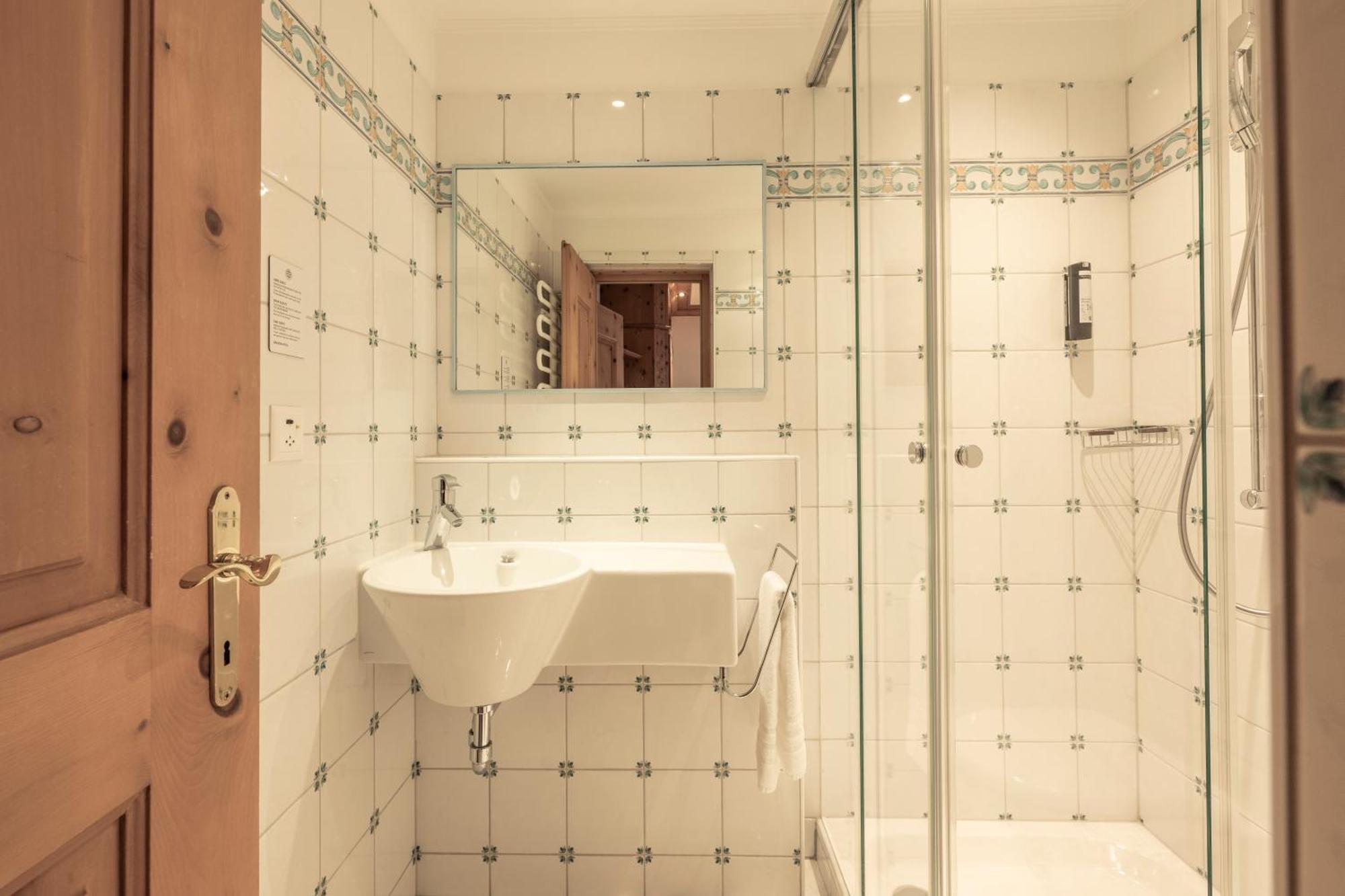 Hotel Privata Sils Maria Esterno foto